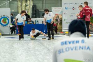 SLOvLAT4